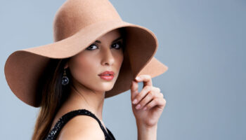 beautiful-woman-with-hat